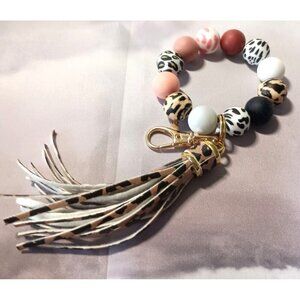 New Handmade Silicone Key Ring Bracelet Bag Charm Keychain Elastic & Portable